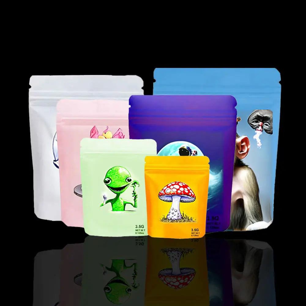 3.5G 7g 14g 28g custom plastic vertical Doypack bag deodorant 3.5g Mylar bag with my logo
