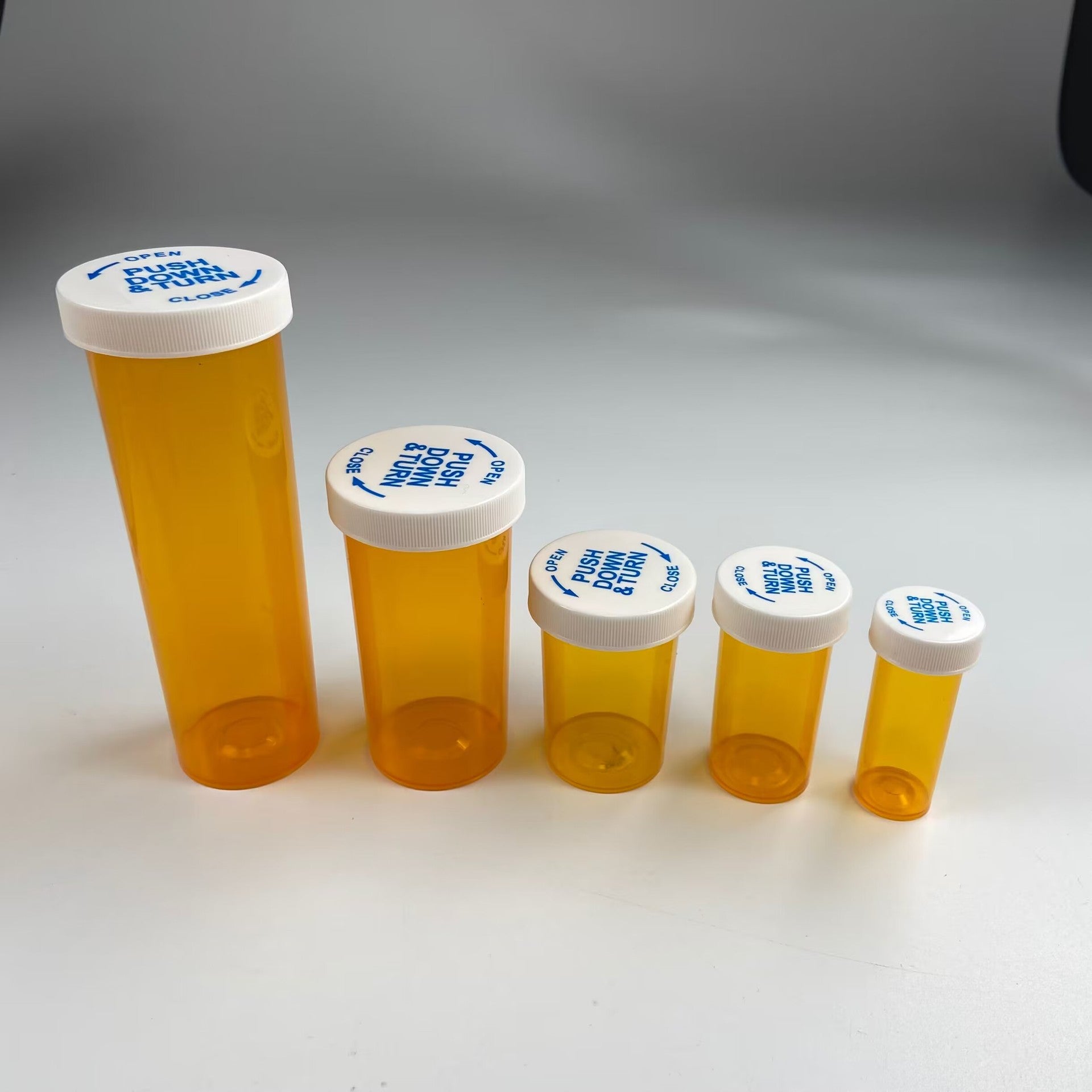 Good price, quality assurance, multi-size PP yellow small medicine bottle